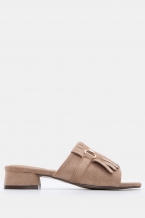 Бежово-Тъмно